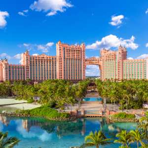 Atlantis_Property_Shot_Royal_Hero SKY