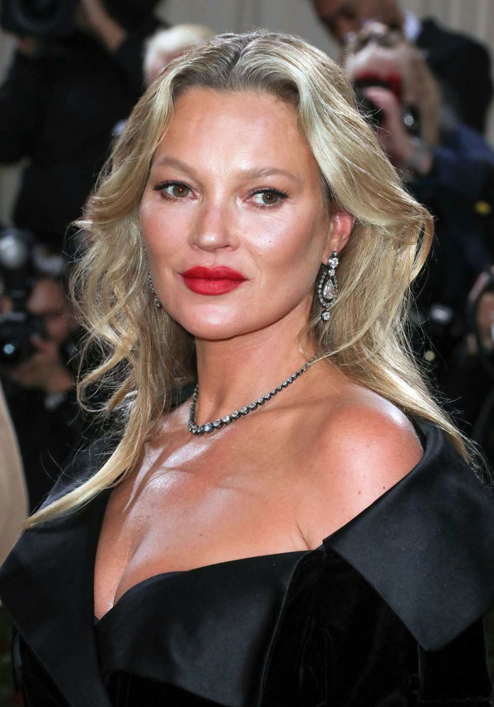Met Gala 2022: Kate Moss’ Skin and Makeup Prep, Products