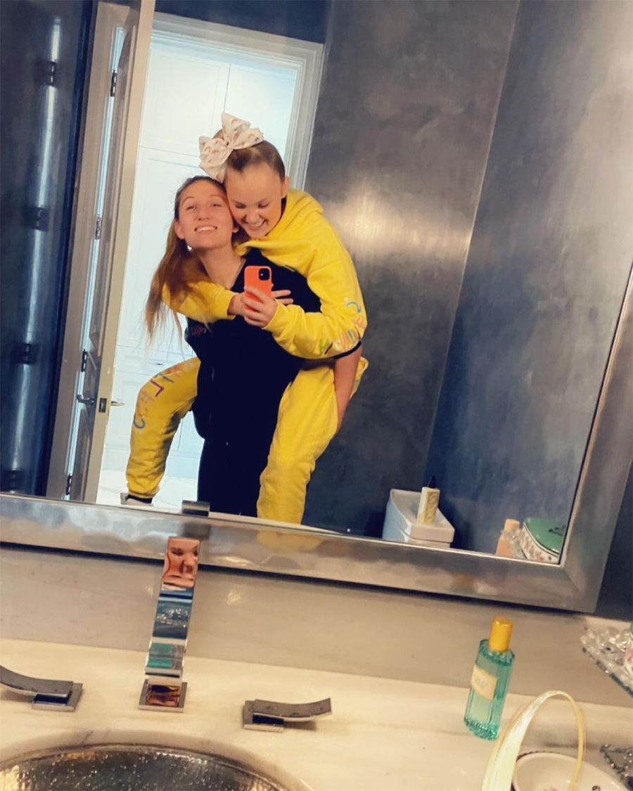 February 2021 02 JoJo Siwa and Kylie Prew Relationship Timeline