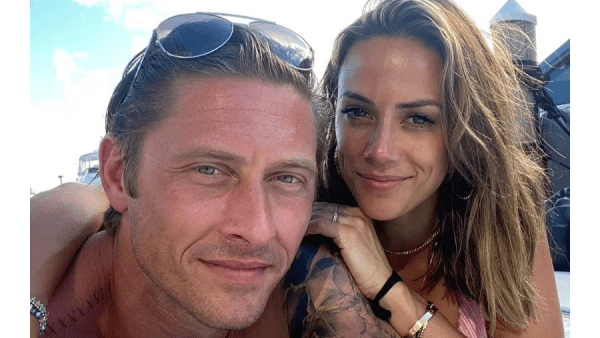Jana Kramer Ian Schinelli Relationship Timeline