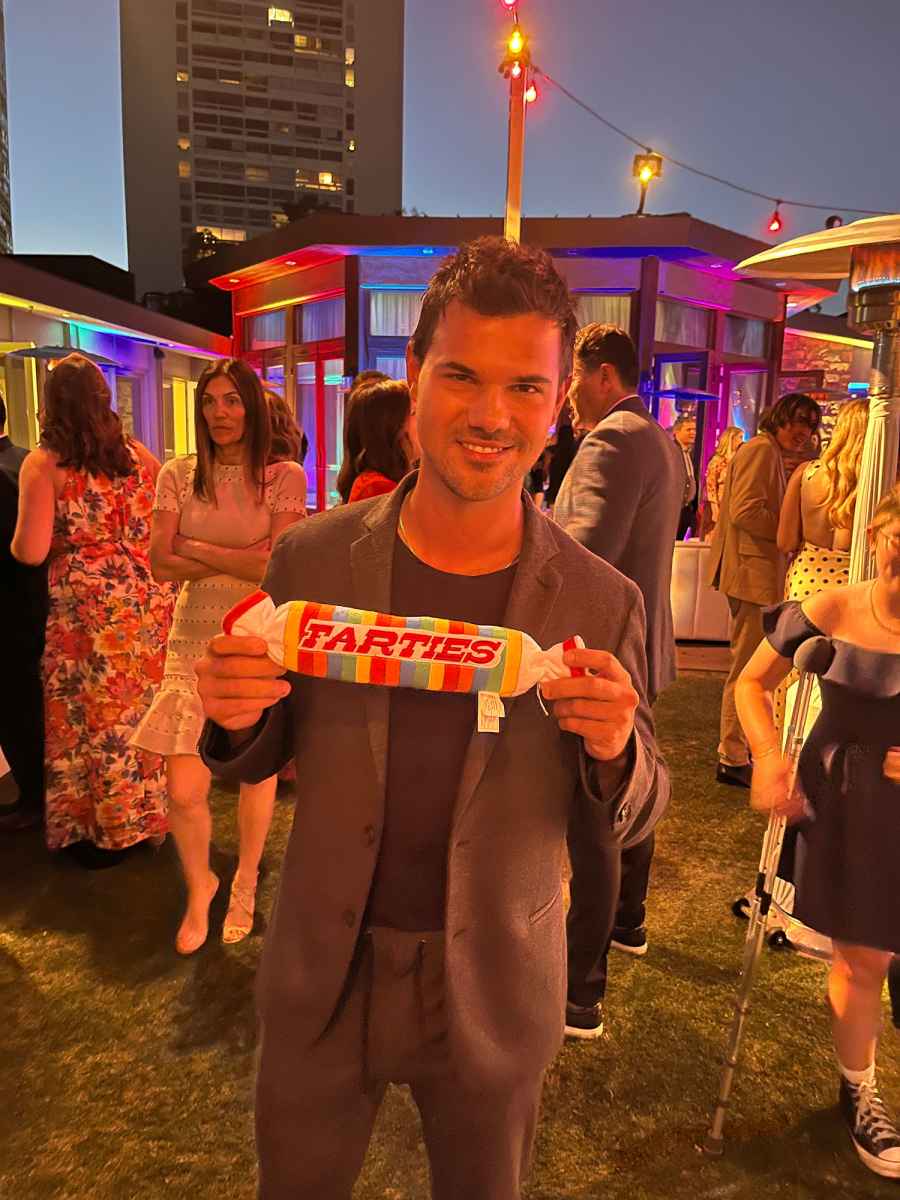 Jennifer Aniston Taylor Lautner and More Stars Celebrate Adam Sandler’s Daughter Sunnys Bat Mitzvah
