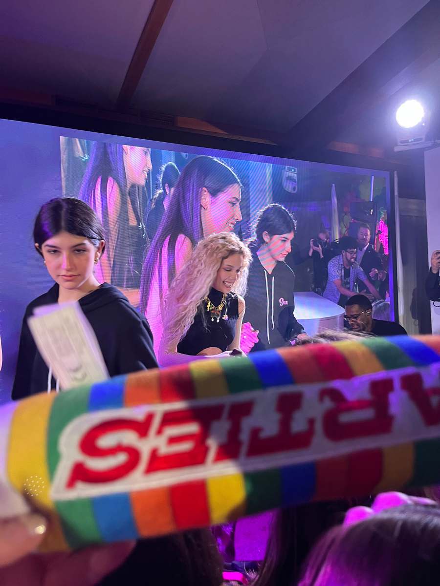 Jennifer Aniston Taylor Lautner and More Stars Celebrate Adam Sandler’s Daughter Sunnys Bat Mitzvah