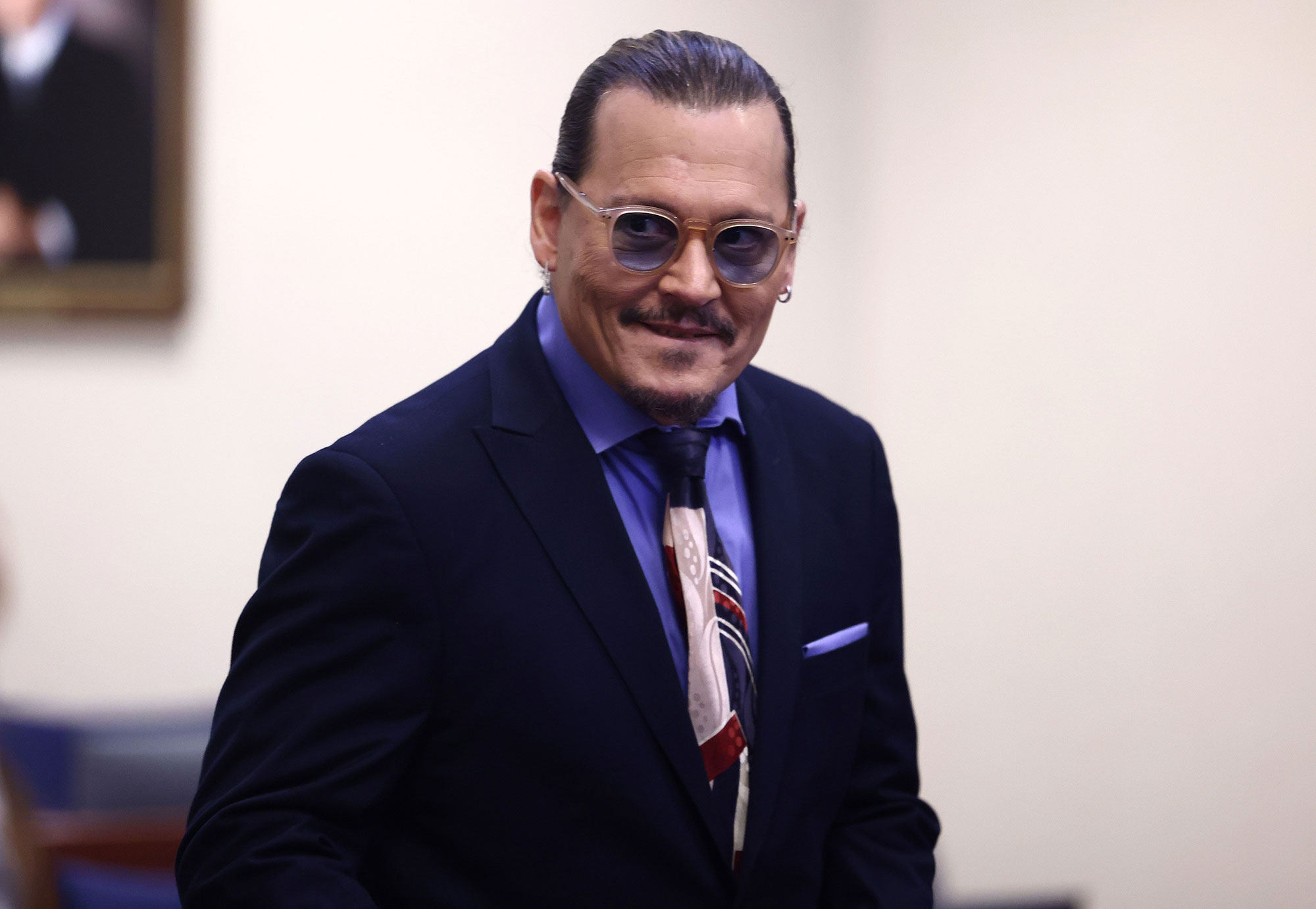 Johnny Depp Can’t Handle Psychologist’s Bizarre Answer to Willy Wonka Question During Trial