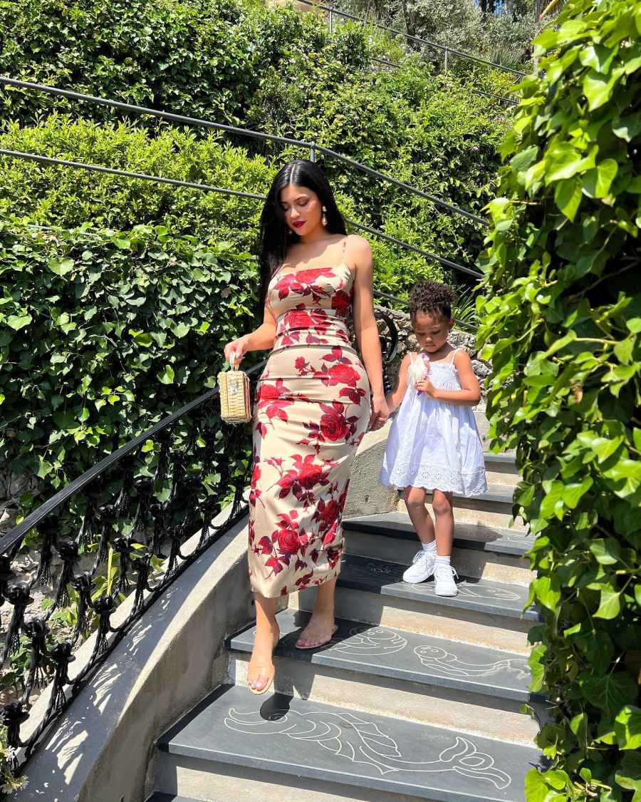 Kardashian-Jenner Pre-Wedding Lunch in Italy ahead of Kourtney Travis Barker Wedding