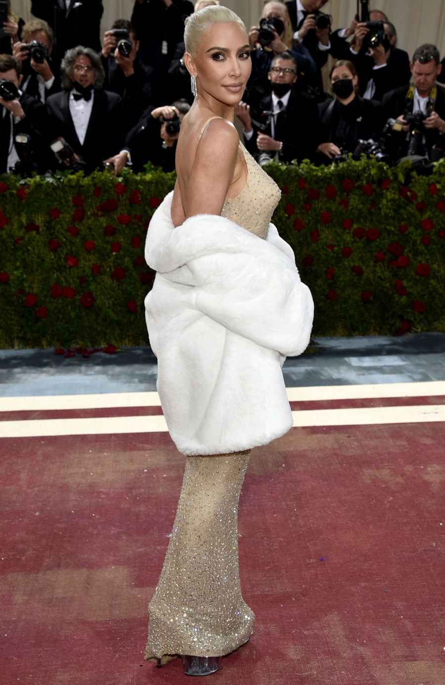 Kim Kardashian Wears Marilyn Monroe’s Dress to the Met Gala