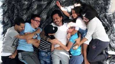 Marc Anthony's Family Guide