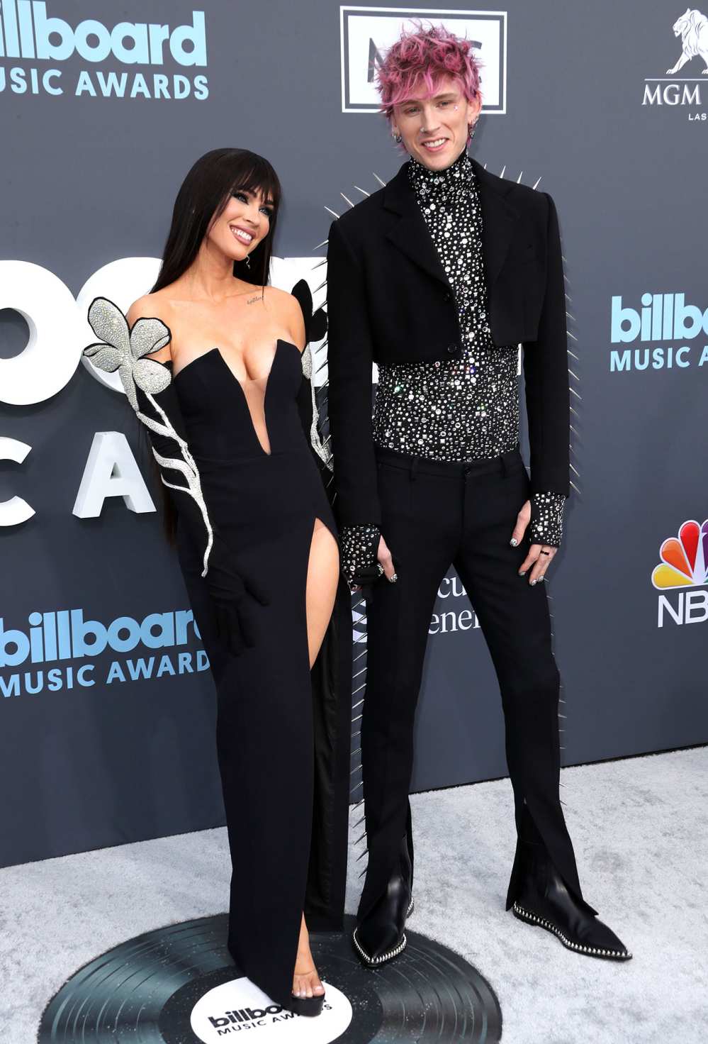 Megan Fox Cut a Hole in Her Jumpsuit to Have Sex With Machine Gun Kelly After 2022 Billboard Music Awards 4