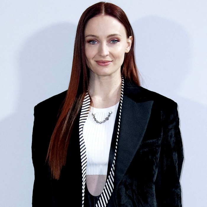 Sophie Turner: I Had a ‘Live-In Therapist’ to Help With My Eating Disorder