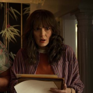 Stranger Things Joyce Hopper Timeline