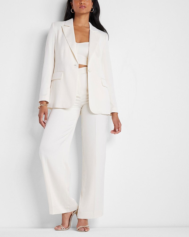 The Express x Rachel Zoe Collection Is an Ode Seventies Glamor 01