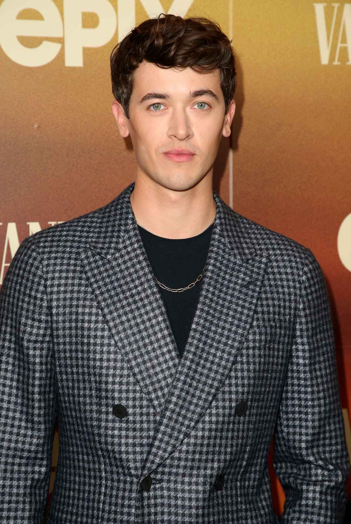 Hunger Games' Prequel Movie Stars President Snow: What to Know