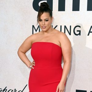 Ashley Graham Serves a Modeling Mama Moment in Corset Top