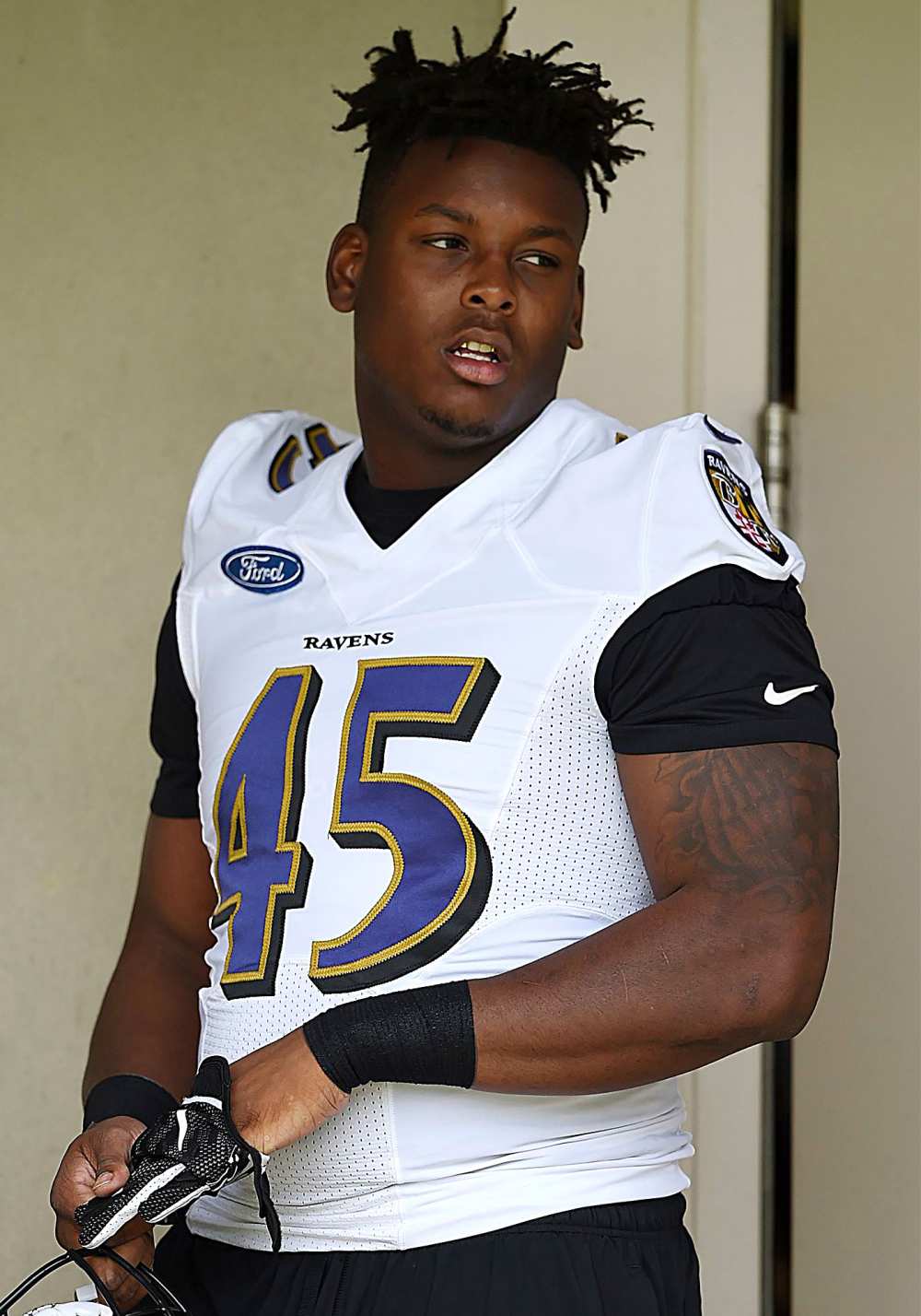 Baltimore Ravens Linebacker Jaylon Ferguson Dies at 26: 'Much Too Soon