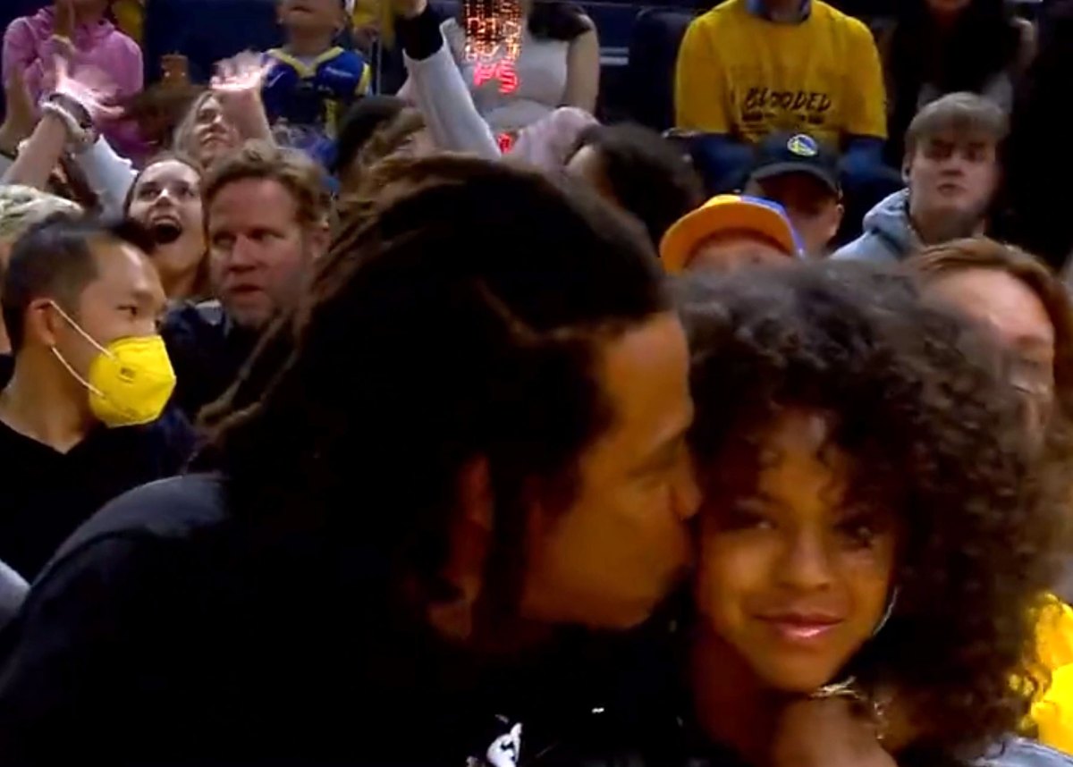 Blue Ivy reps Beyoncé with look for basketball game with Jay-Z
