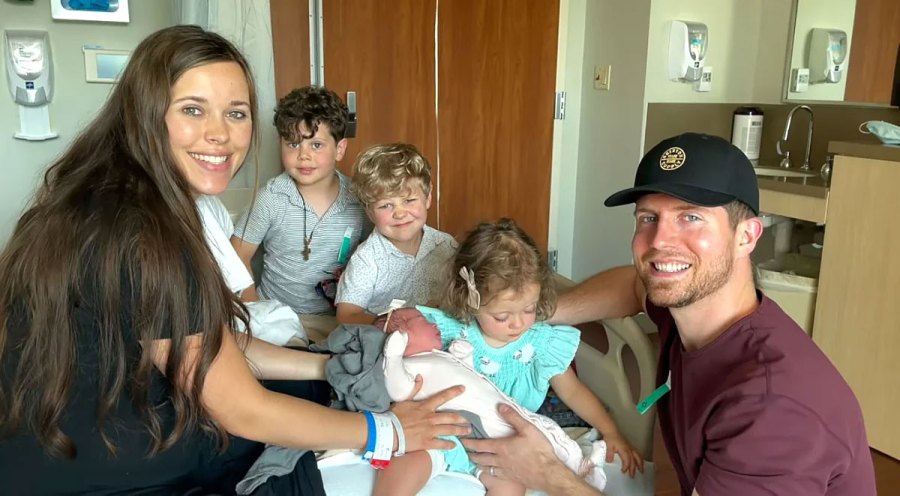 Celeb Kids Meeting Their Siblings for the 1st Time