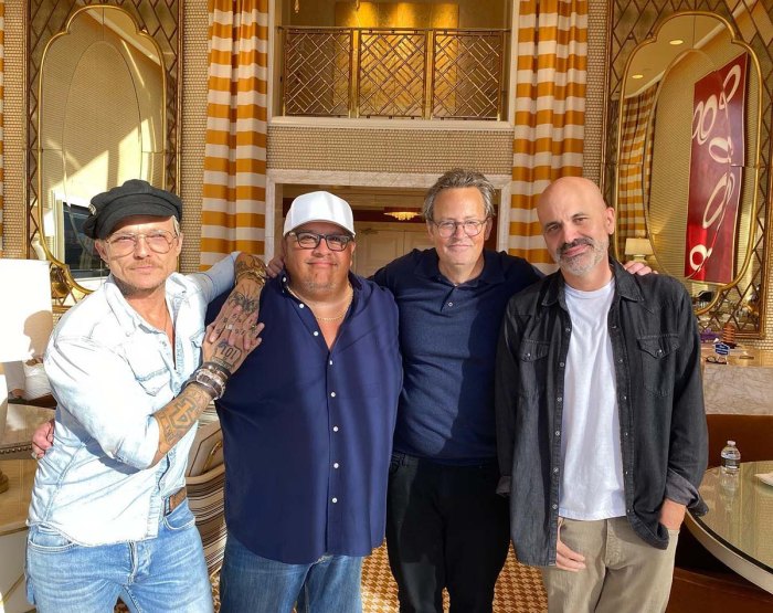 Chandler in Vegas Matthew Perry Recreates Friends Trip Rare Photo