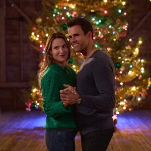 Christmas July First Look GAC Familys A Merry Christmas Wish