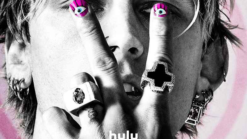 Everything Know About Machine Gun Kellys Hulu Documentary Life Pink 0001