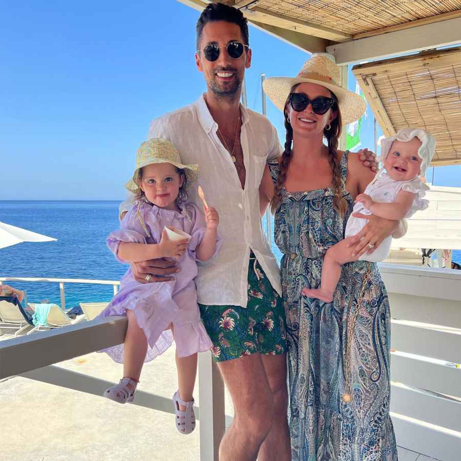 Gallery Update: Celebrity Family Vacations 2022