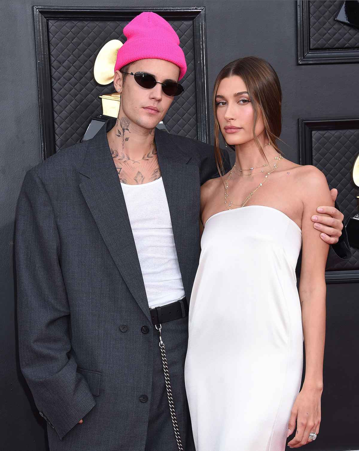 Hailey Bieber Supports Husband Justin After His Ramsay Hunt Syndrome Diagnosis: ‘Love U Baby’