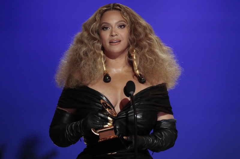 Is That Disco Horse Beyonce Unveils Striking Renaissance Album Art