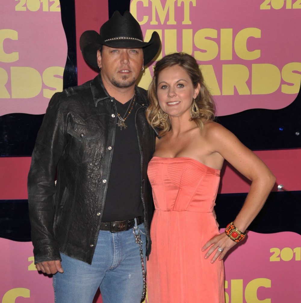 Jessica Ussery: 5 Things You Don’t Know About Jason Aldean’s Wife Salmon colored dress