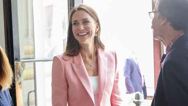 Kate Middleton Pretty Pink Suit