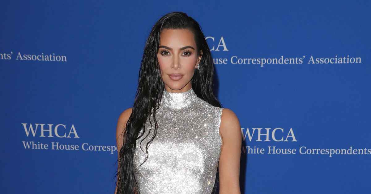 New Deal Makes Kim Kardashian's KKW Beauty A BILLION Dollar Brand! - Perez  Hilton