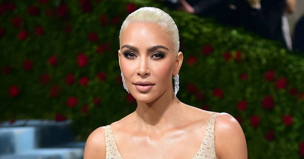 Kim Kardashian's Marilyn Monroe Dress Debacle: Everything to Know | Us Weekly Kim Kardashian's Marilyn Monroe Dress Debacle: Everything to Know | Us Weekly