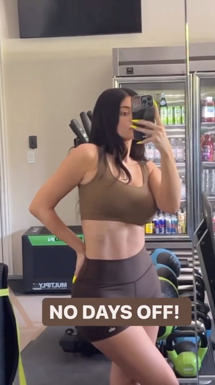 Kylie Jenner Gets Candid About Experiencing Tons of Pain 4 Months After Giving Birth