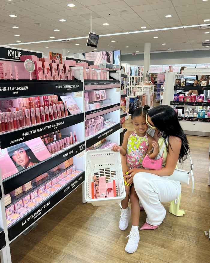 Kylie Jenner Takes Stormi Makeup Shopping Trip Ulta