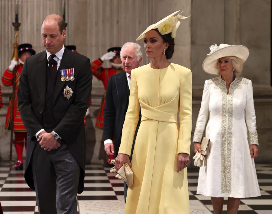 Prince William and Duchess Kate Dazzle at Queen Elizabeth II's Service of Thanksgiving: See Inside Photos