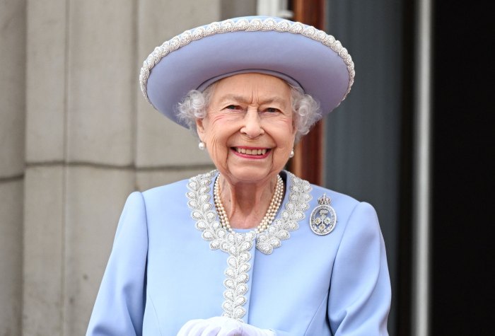 Queen Elizabeth II Kept Meeting With Lili Short to Save Strength Amid Health Concerns