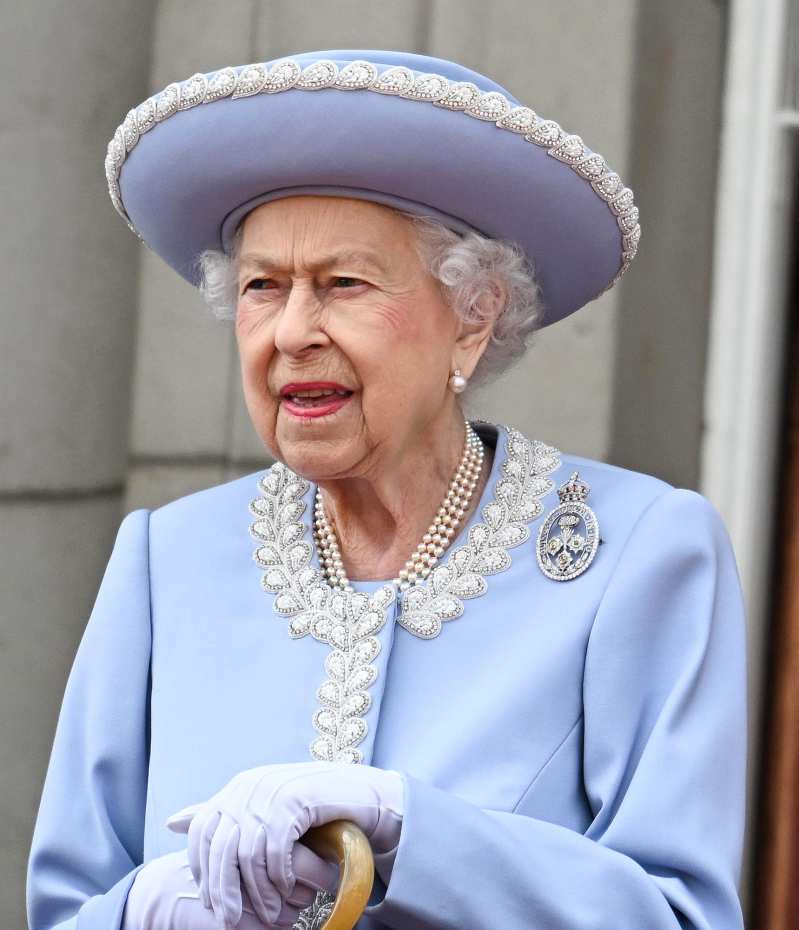 Queen Elizabeth Makes Her Platinum Jubilee Debut at Trooping the Colour 6