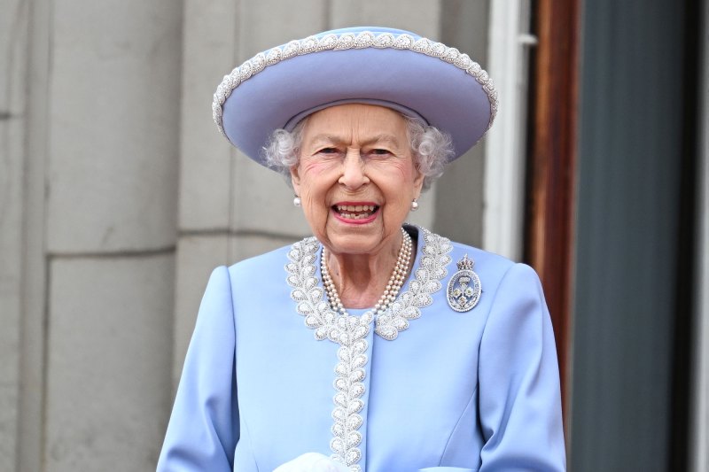Queen Elizabeth Makes Her Platinum Jubilee Debut at Trooping the Colour