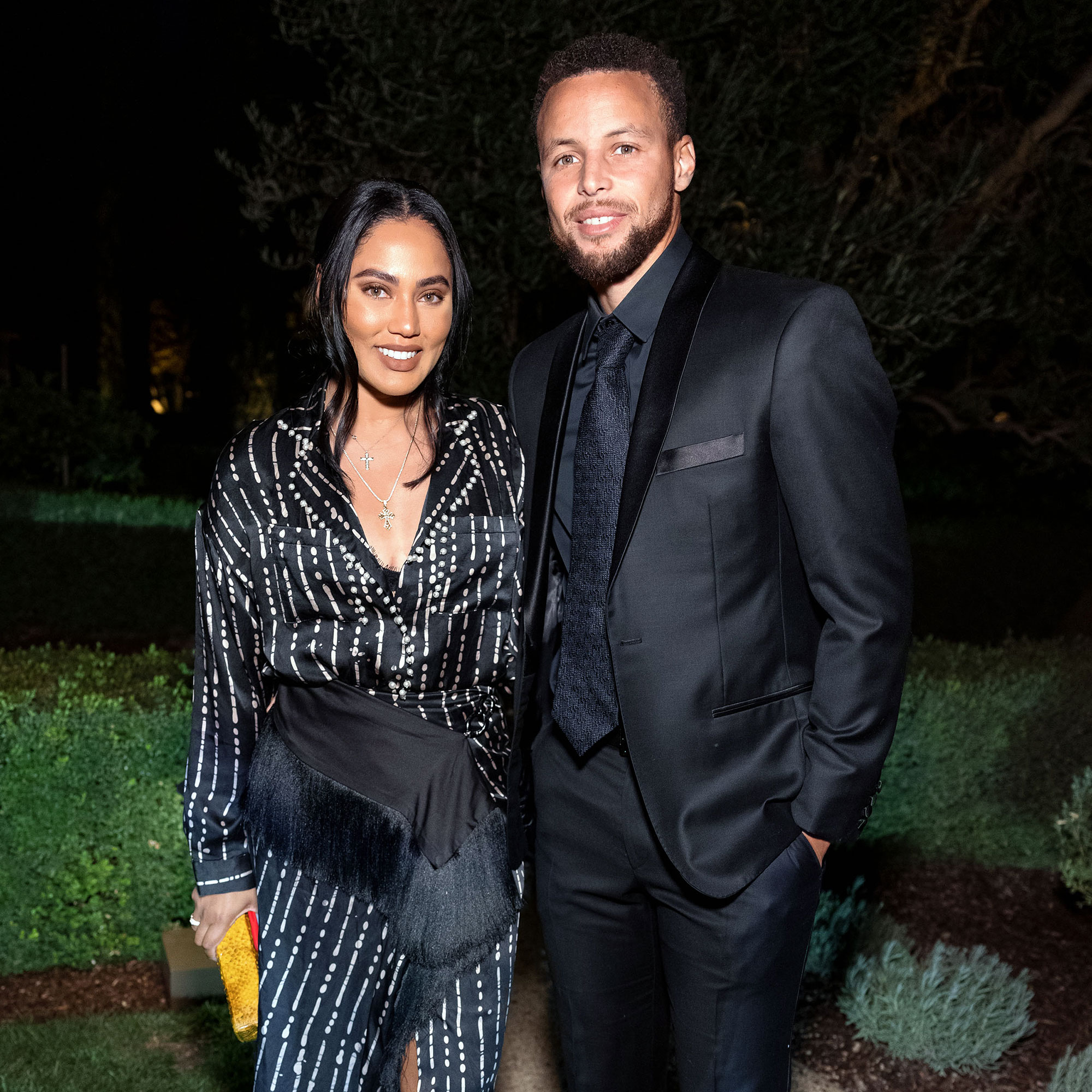 Ayesha and Stephen Curry pay tribute to a nostalgic trend with this  statement outdoor piece