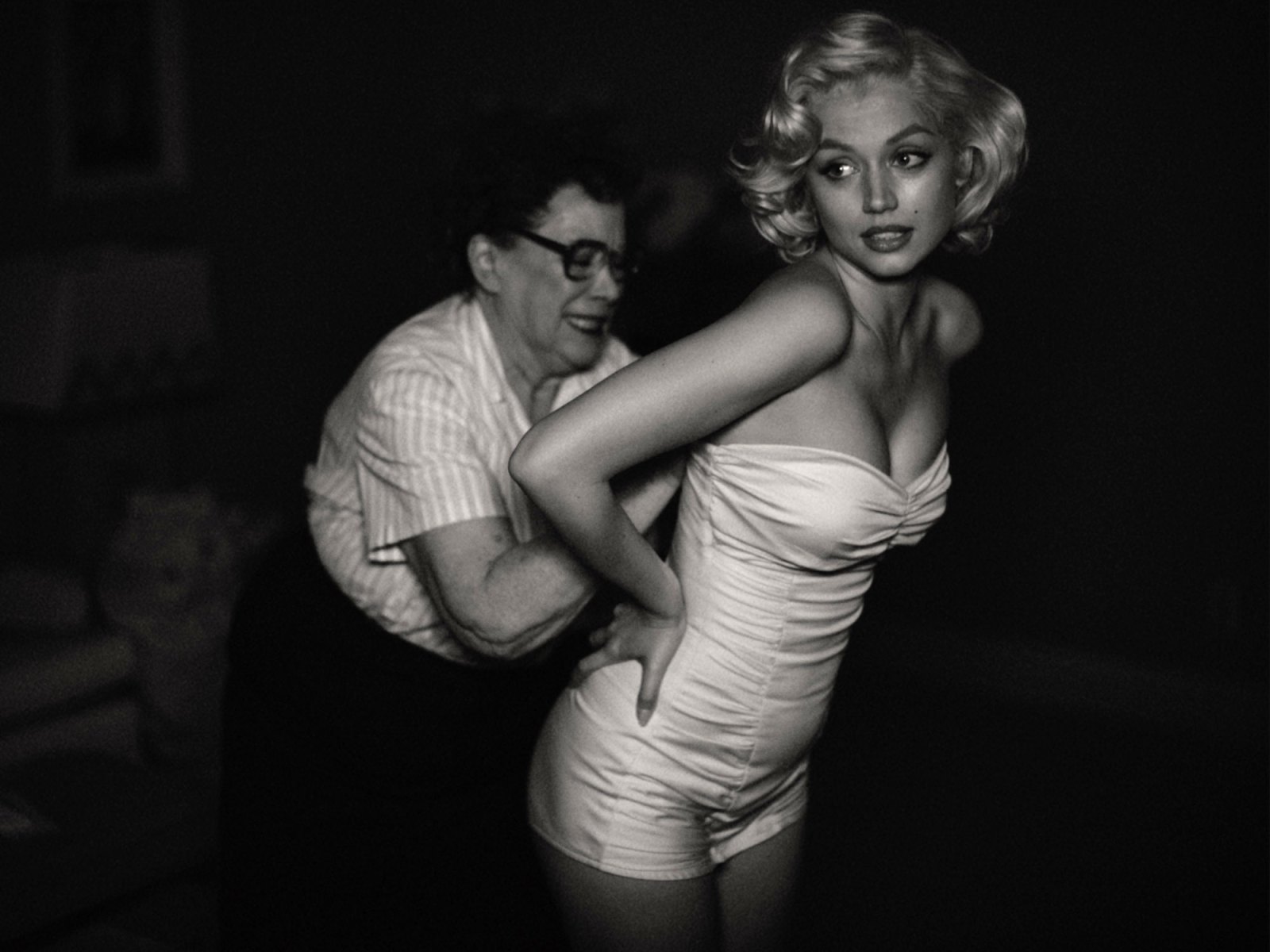 Stunning! ‘Blonde’ Trailer Offers 1st Look at Ana de Armas as Marilyn Monroe