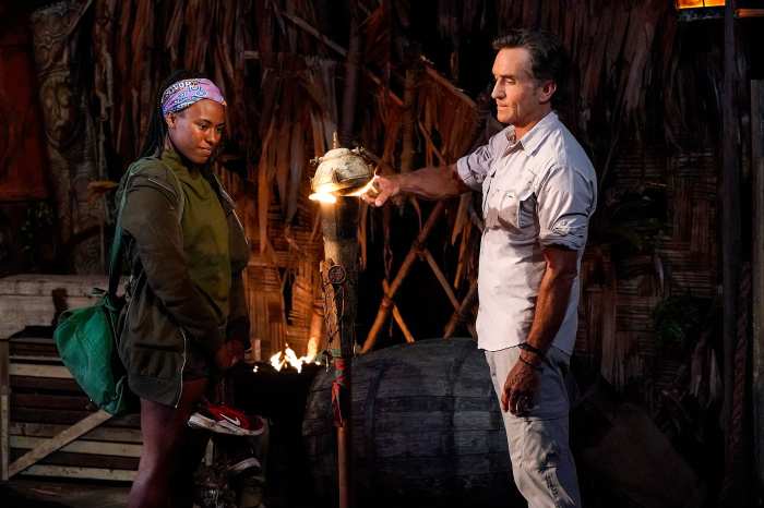 Survivor Chanelle Chanelle Howell and Jeff Probst