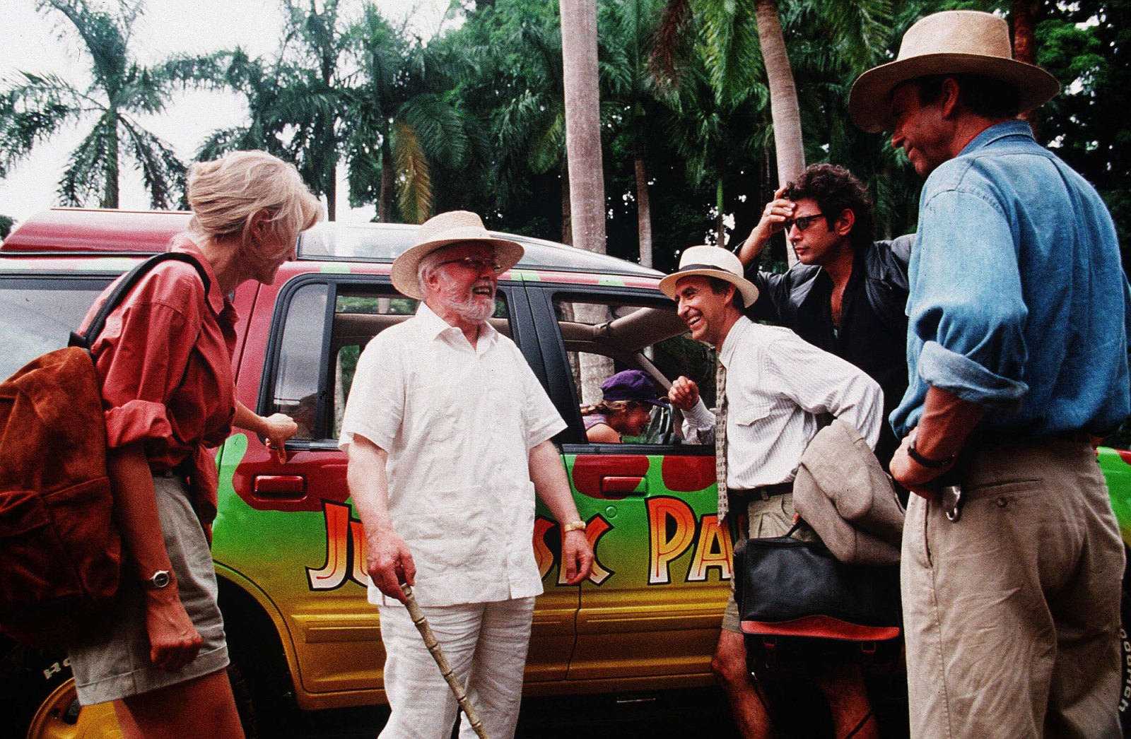 The Original Jurassic Park Cast Where Are They Now Laura Dean Jeff Goldblum and More