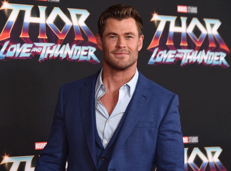 Chris Hemsworth Jokes It’s a ‘Dream’ to Show Bare Butt in ‘Love and Thunder’