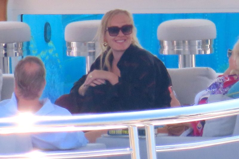 Adele Cozies Up to Boyfriend Rich Paul on Summer Getaway 100