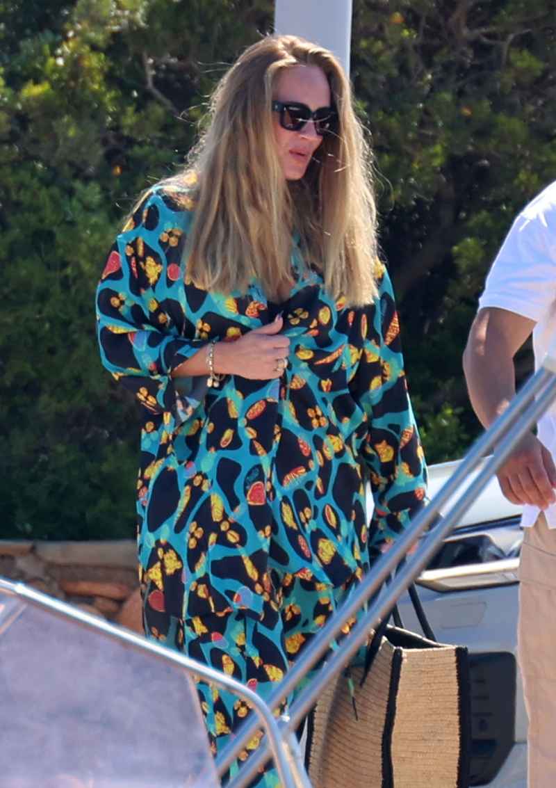 Adele Cozies Up to Boyfriend Rich Paul on Summer Getaway to Sardinia