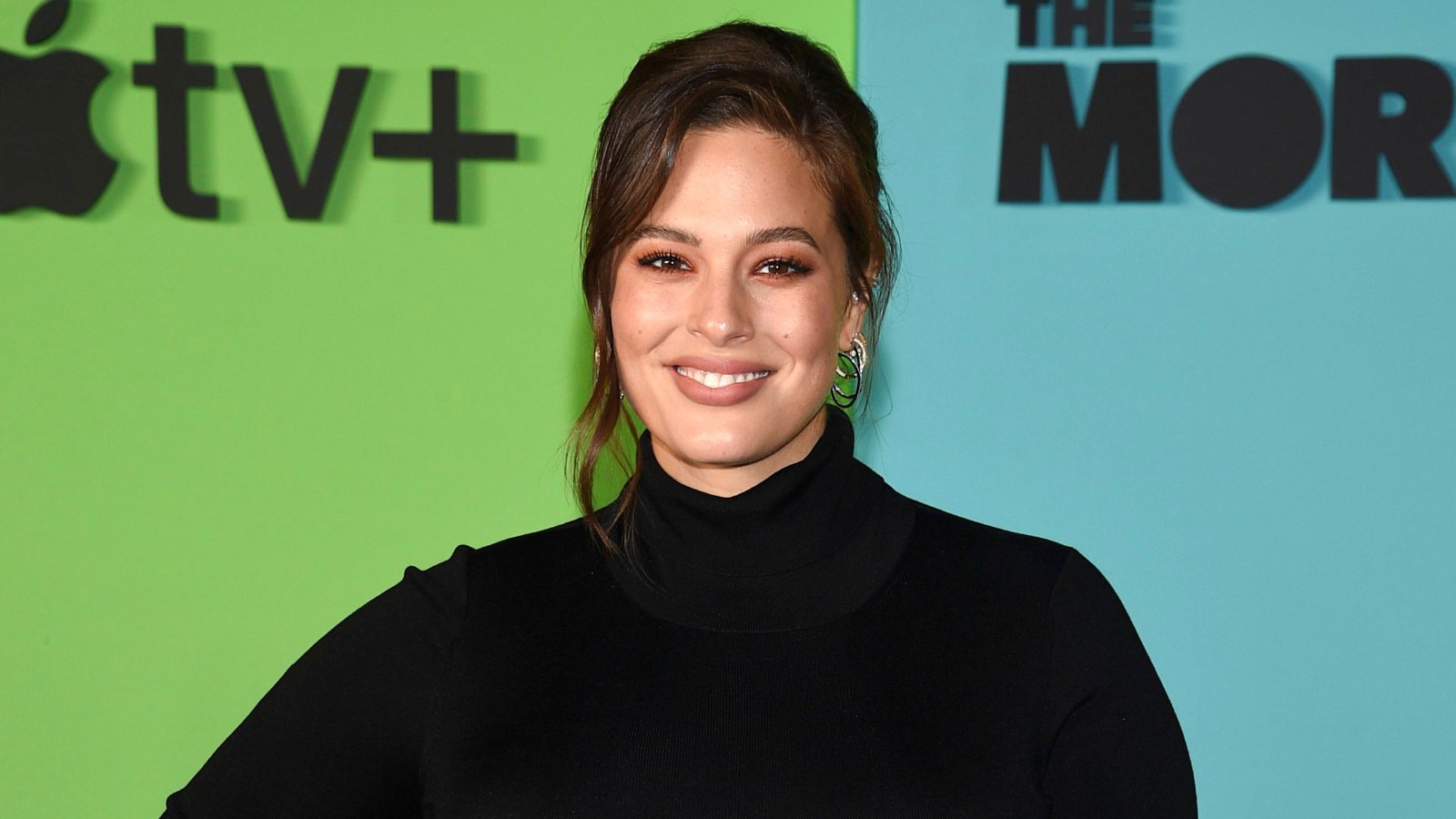 Ashley Graham Is So Relatable as She Jumps to Zip Up Her Jeans While Listening to Beyonce