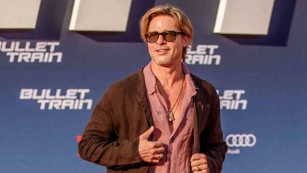 Brad Pitt Shows Off Tattoos
