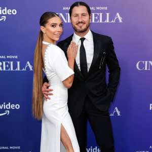 DWTS Dancing With The Stars Jenna Johnson Expecting 1st Child With Val Chmerkovskiy