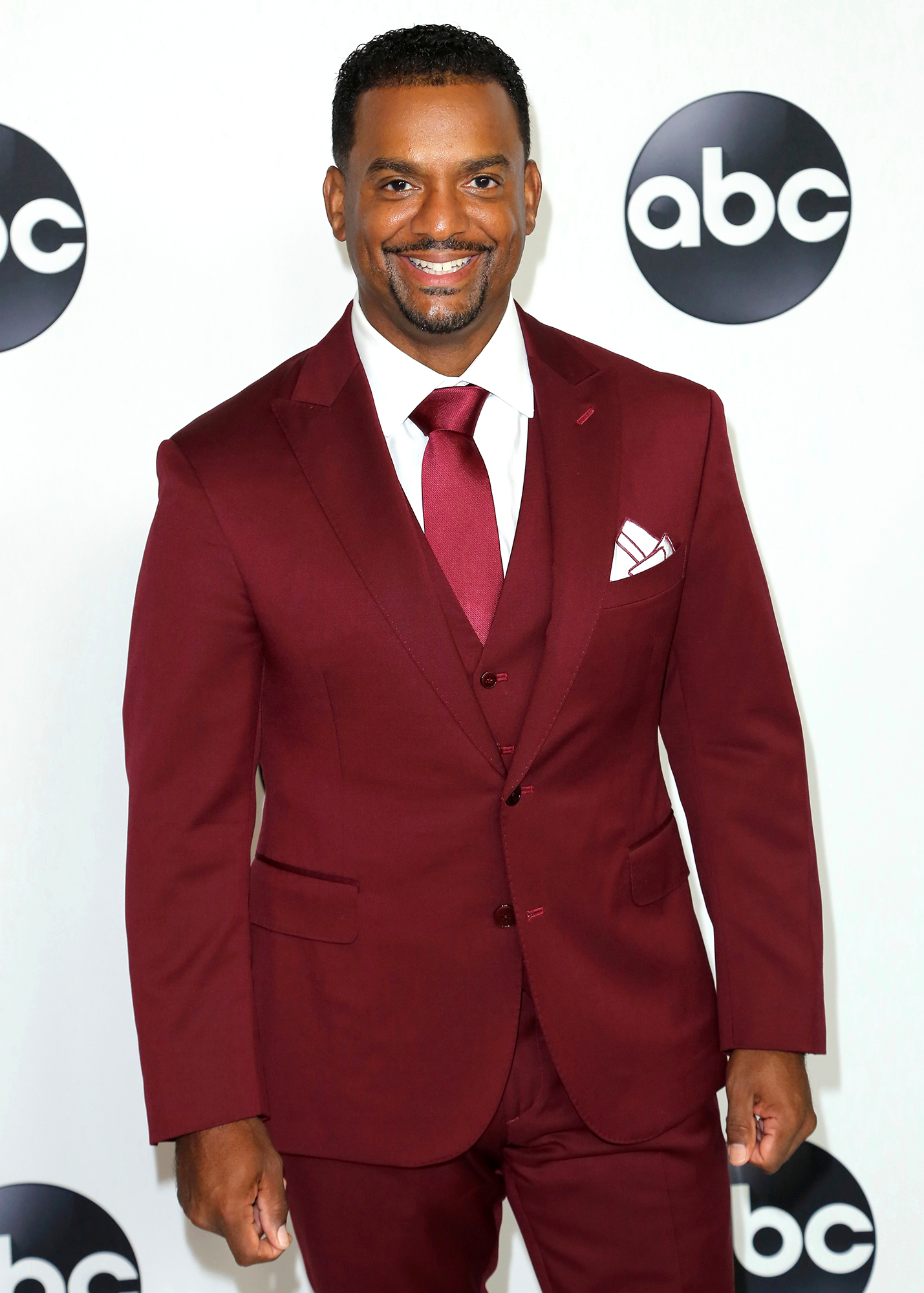 'Dancing With the Stars' Cast Reacts to Alfonso Ribeiro Joining Season 31 As Cohost: 'So Freaking Amazing'