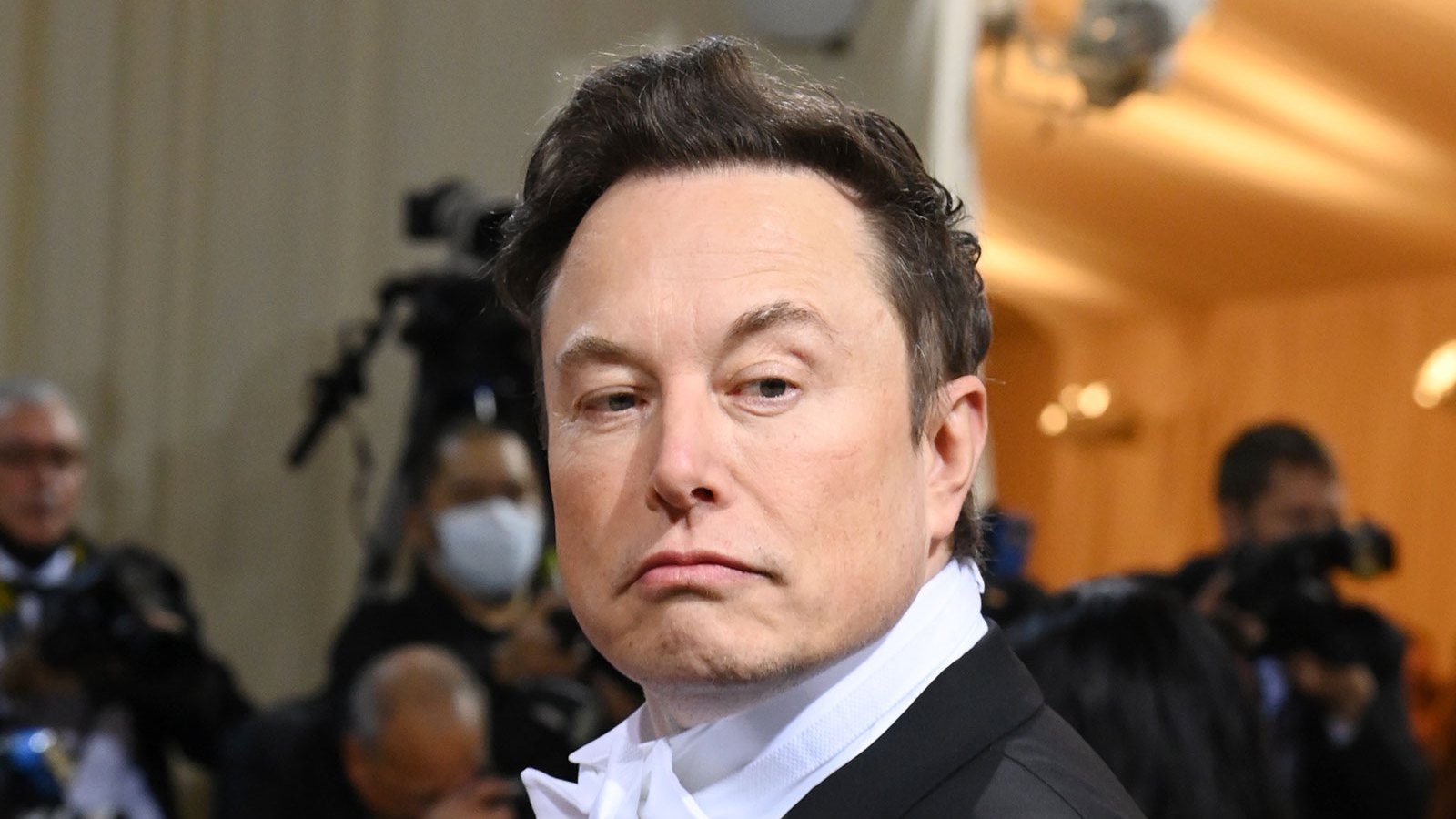 Elon Musk Debuts New 'Burnt Hair' Perfume Line: Details