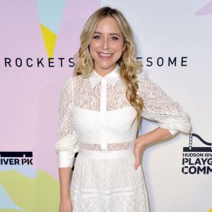 Girls Alum Jenny Mollen What's In My Lunchbox