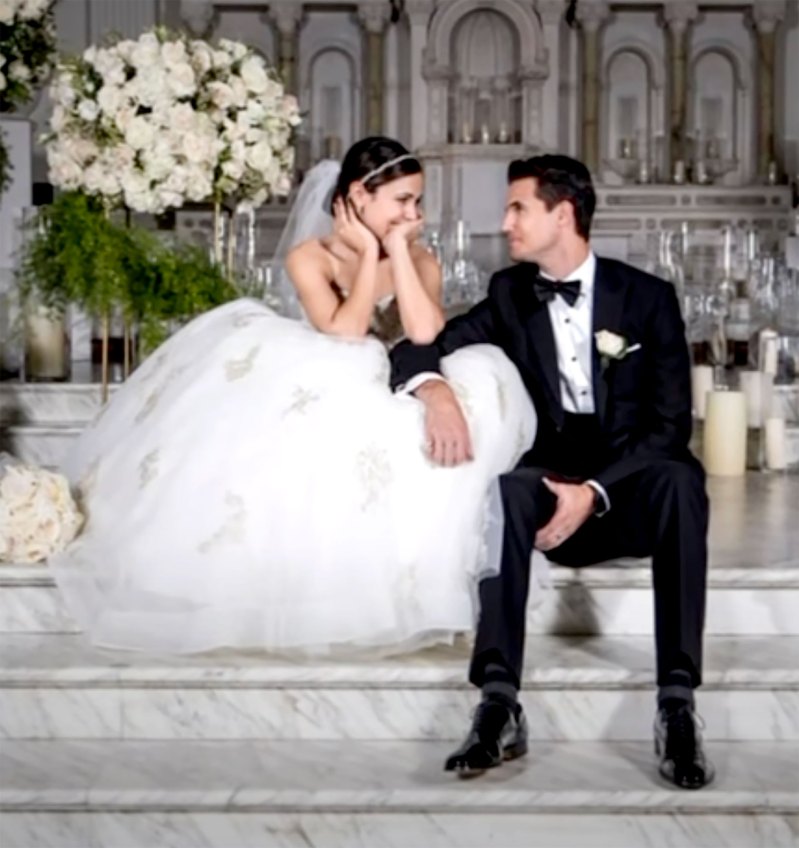 Inside Italia Ricci and Robbie Amell’s Traditional Italian Wedding sitting