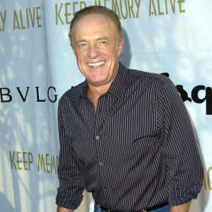 James Caan Dead: 'The Godfather' and Elf Star Dies at 82